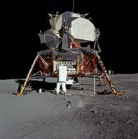月面に降り立ったアポロ11号